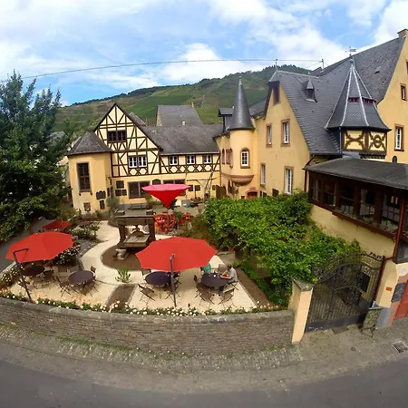 Herrenhaus - Weingut Freiherr V. Landenberg 埃迪格尔-埃莱尔