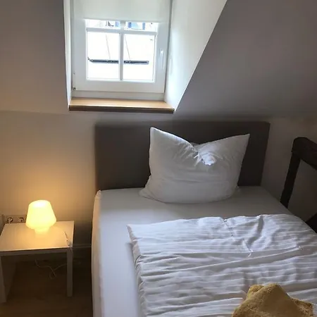 펜션 Herrenhaus - Weingut Freiherr V. Landenberg