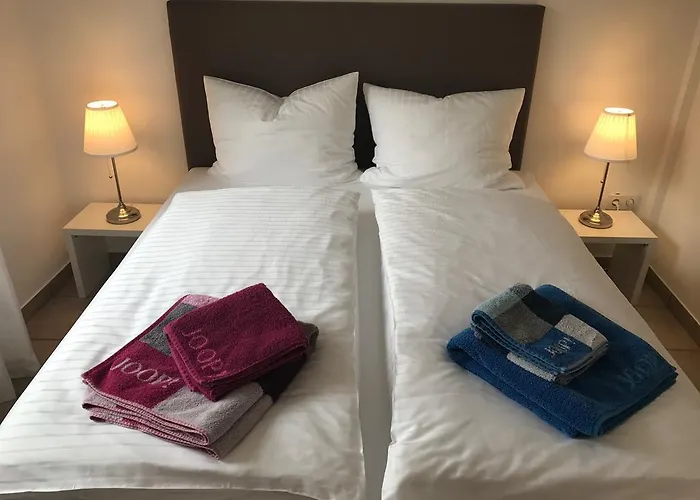 Herrenhaus - Weingut Freiherr V. Landenberg Hébergement de vacances Ediger-Eller