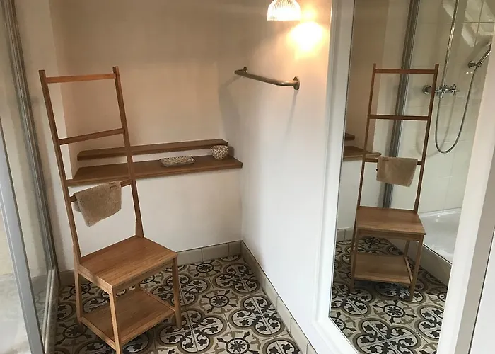 Herrenhaus - Weingut Freiherr V. Landenberg Hébergement de vacances